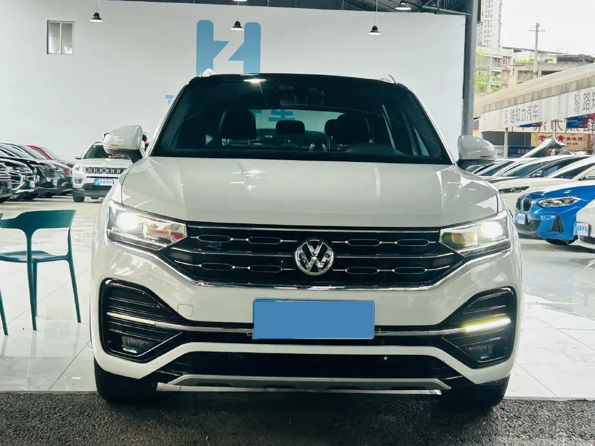 2021 Volkswagen Tayron 2.0T 220HP L4 7DCT,autocango,china used car exporter,china ev exporter,chinese used car exporter,chinese used ev exporter