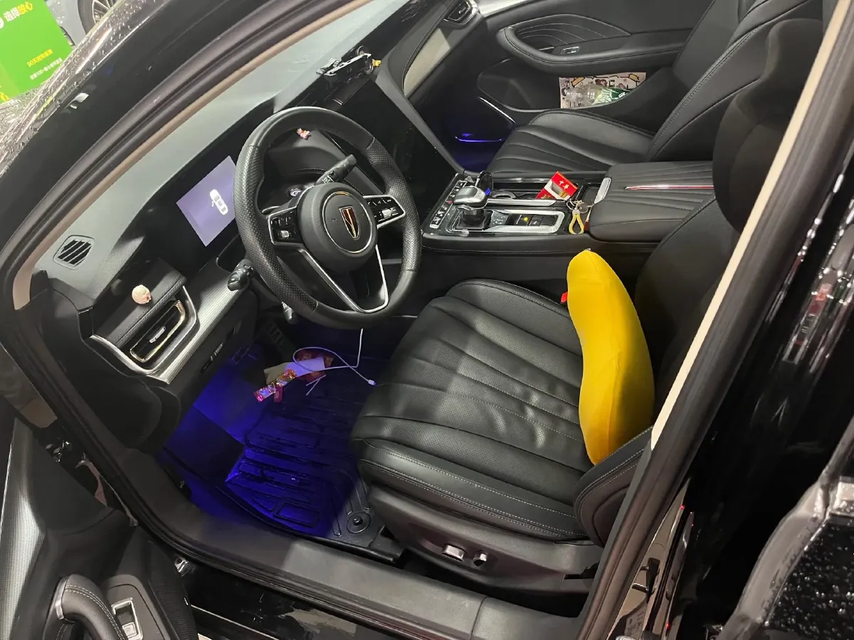 2022 HongQi H5 1.5T 169HP L4 7DCT,autocango,china used car exporter,china ev exporter,chinese used car exporter,chinese used ev exporter