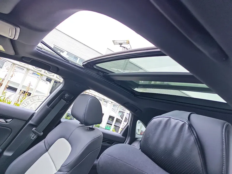 2023 Honda Civic 2.0L 143HP L4 E-CVT Hybrid,autocango,china used car exporter,china ev exporter,chinese used car exporter,chinese used ev exporter