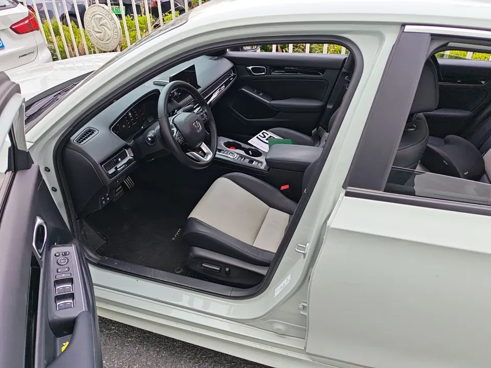2023 Honda Civic 2.0L 143HP L4 E-CVT Hybrid,autocango,china used car exporter,china ev exporter,chinese used car exporter,chinese used ev exporter