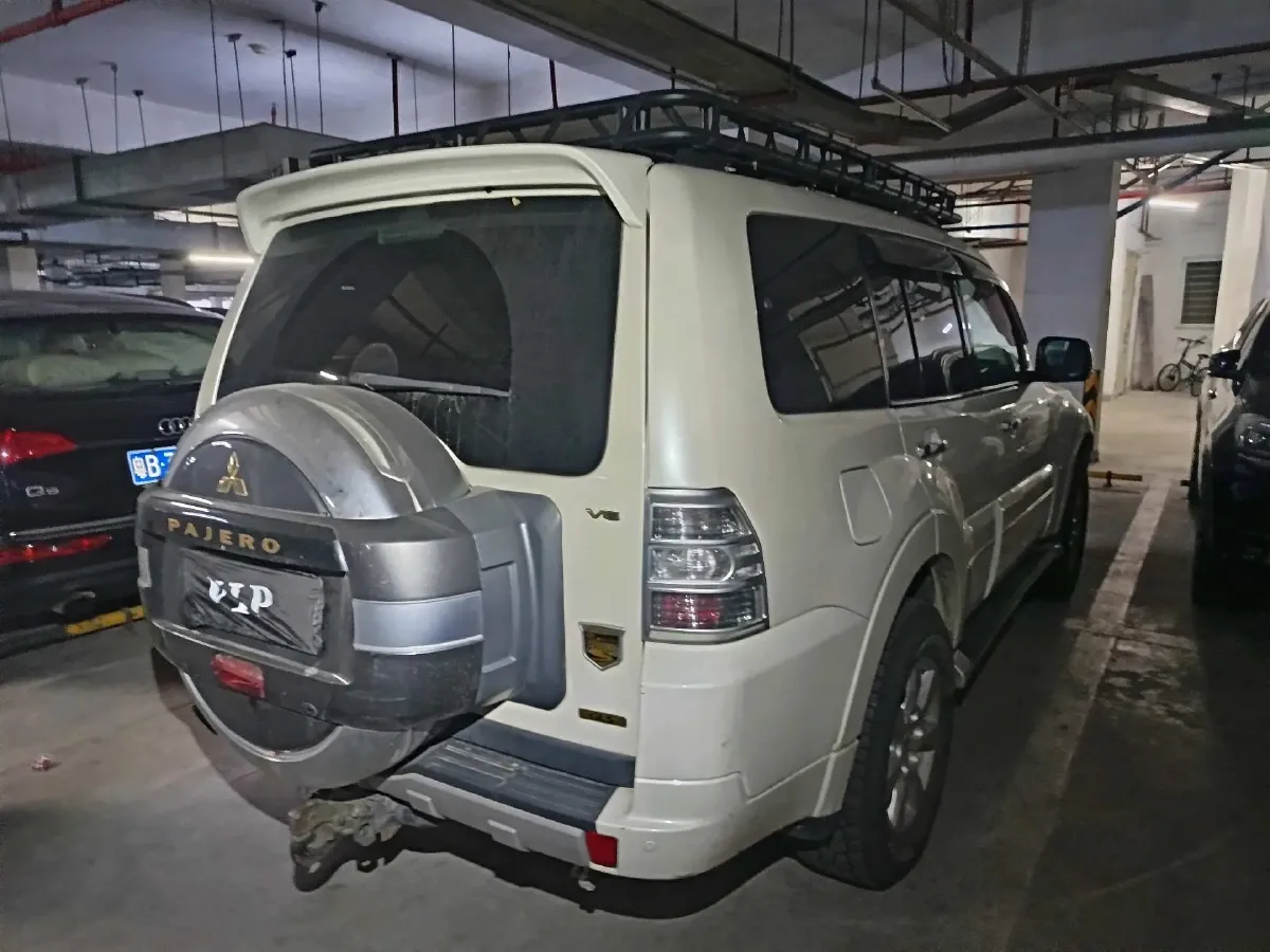 2016 Mitsubishi Pajero 3.0L 174HP V6 5AT,autocango,china used car exporter,china ev exporter,chinese used car exporter,chinese used ev exporter