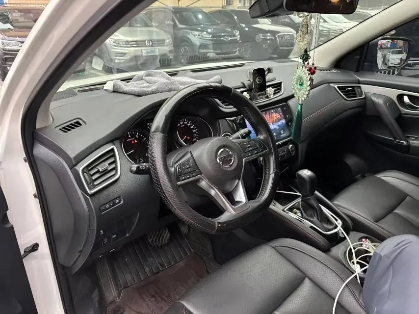 2021 Nissan Qashqai 2.0L 151HP L4 CVT,autocango,china used car exporter,china ev exporter,chinese used car exporter,chinese used ev exporter