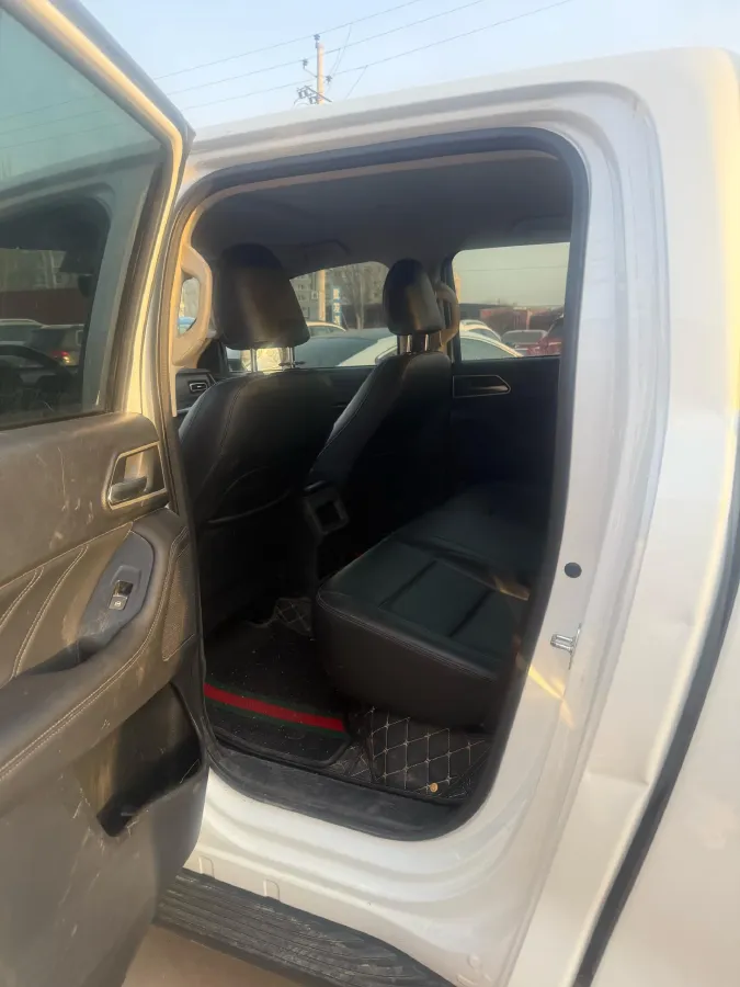 2023 Great Wall Poer 2.0T 166HP L4 6MT,autocango,china used car exporter,china ev exporter,chinese used car exporter,chinese used ev exporter