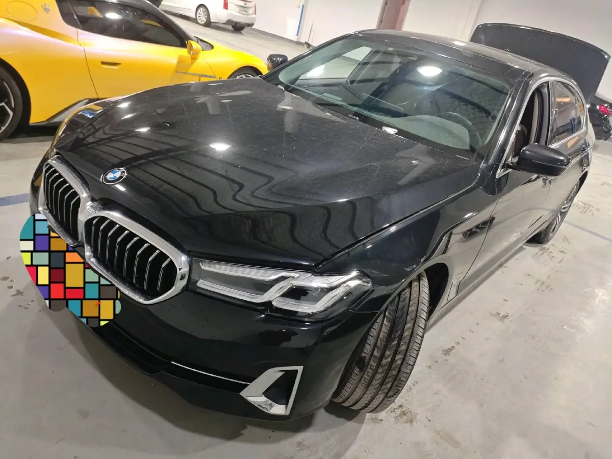 2022 BMW 5 Series 2.0T 252HP L4 8AT,autocango,china used car exporter,china ev exporter,chinese used car exporter,chinese used ev exporter