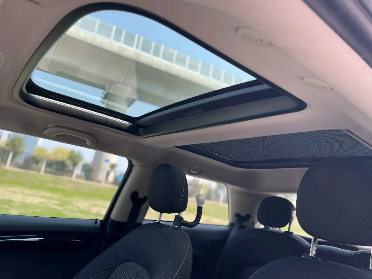 2019 MINI MINI 1.5T 102HP L3 7DCT,autocango,china used car exporter,china ev exporter,chinese used car exporter,chinese used ev exporter