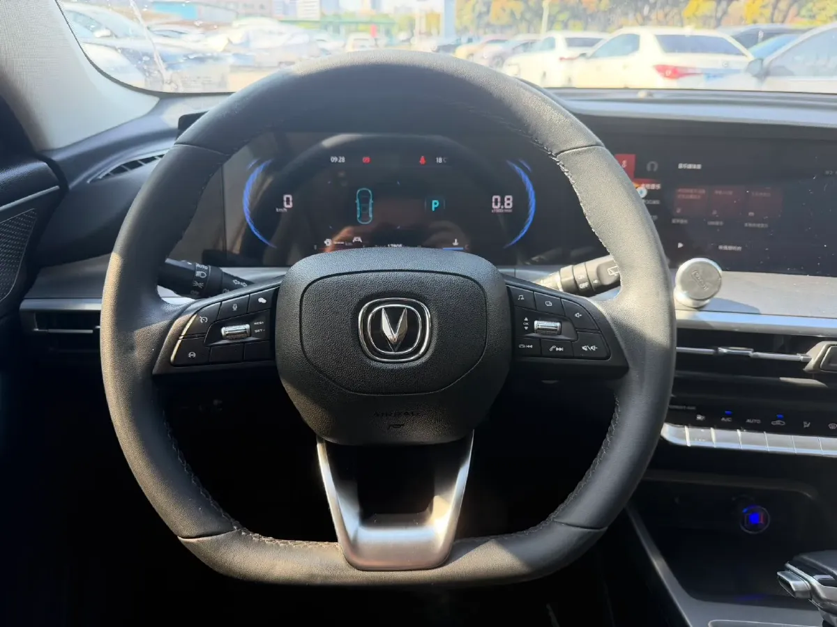 2019 ChangAn CS35 Plus 1.4T 158HP L4 7DCT,autocango,china used car exporter,china ev exporter,chinese used car exporter,chinese used ev exporter