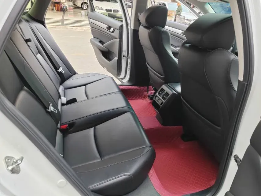 2022 Honda Accord 1.5T 194HP L4 CVT,autocango,china used car exporter,china ev exporter,chinese used car exporter,chinese used ev exporter