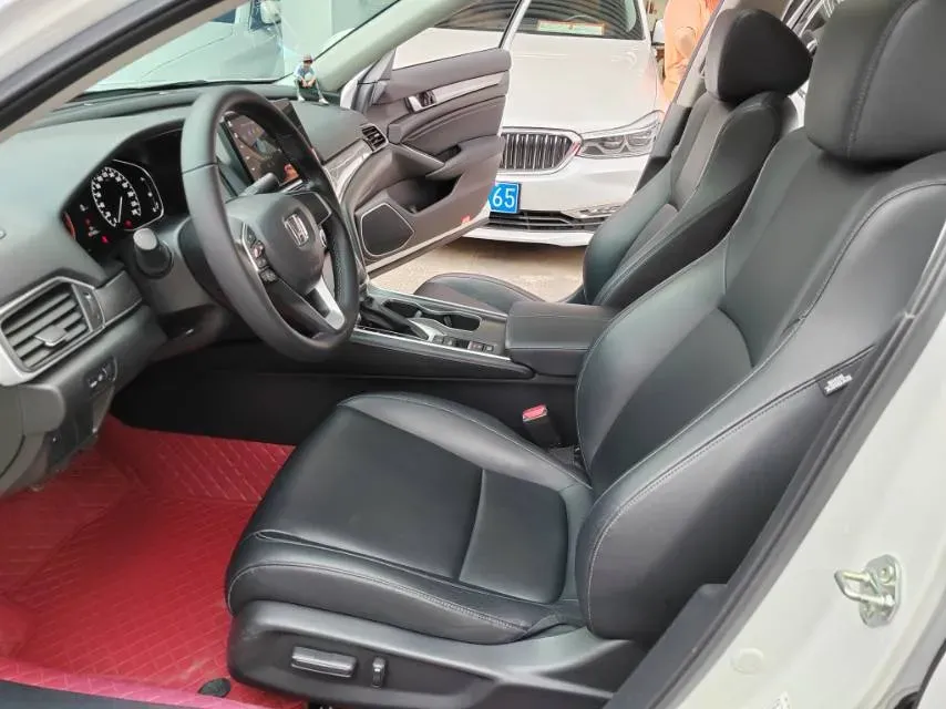 2022 Honda Accord 1.5T 194HP L4 CVT,autocango,china used car exporter,china ev exporter,chinese used car exporter,chinese used ev exporter