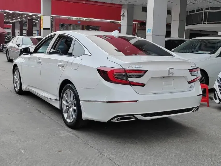 2022 Honda Accord 1.5T 194HP L4 CVT,autocango,china used car exporter,china ev exporter,chinese used car exporter,chinese used ev exporter