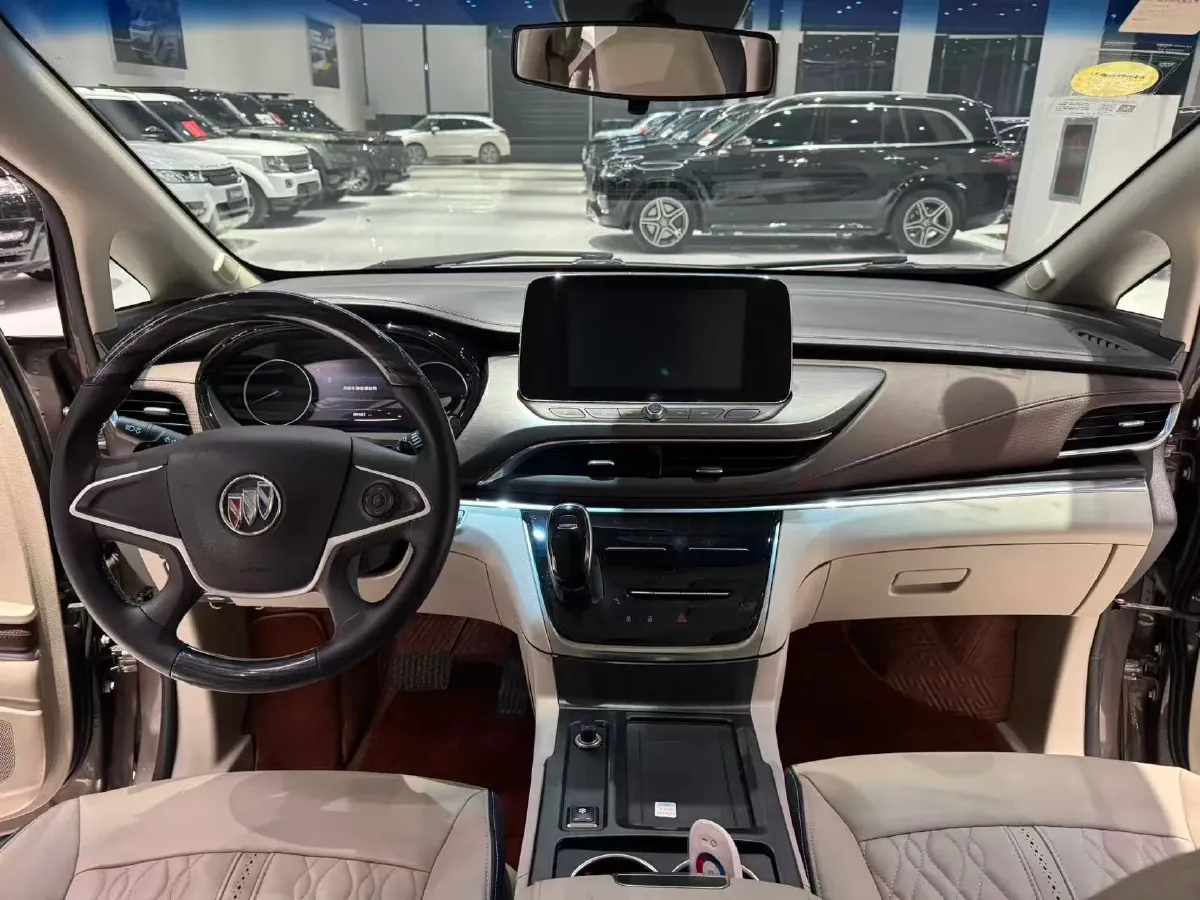 2021 Buick GL8 2.0T 237HP L4 9AT,autocango,china used car exporter,china ev exporter,chinese used car exporter,chinese used ev exporter