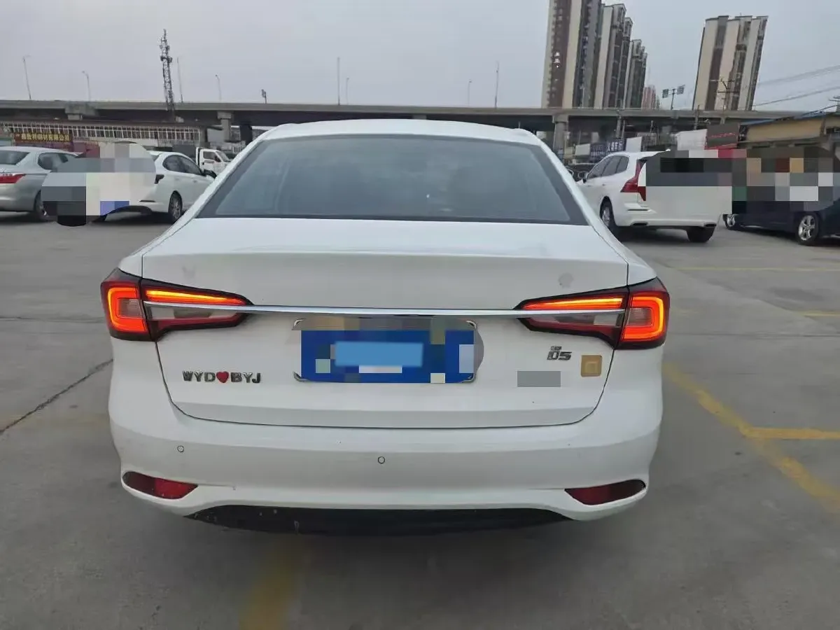 2019 Roewe i5 1.5L 120HP L4 CVT,autocango,china used car exporter,china ev exporter,chinese used car exporter,chinese used ev exporter