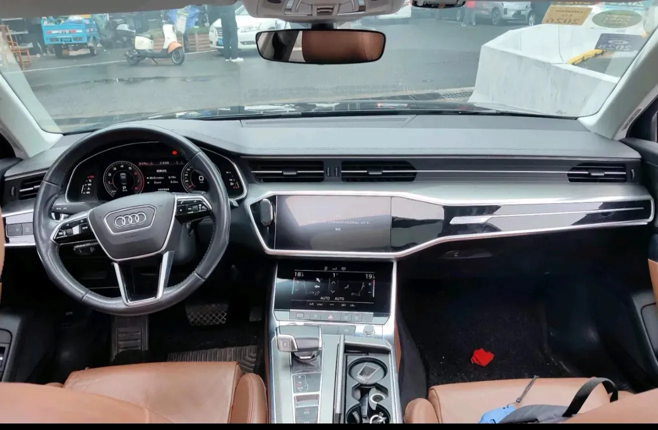 2019 Audi A6L 2.0T 190HP L4 7DCT,autocango,china used car exporter,china ev exporter,chinese used car exporter,chinese used ev exporter