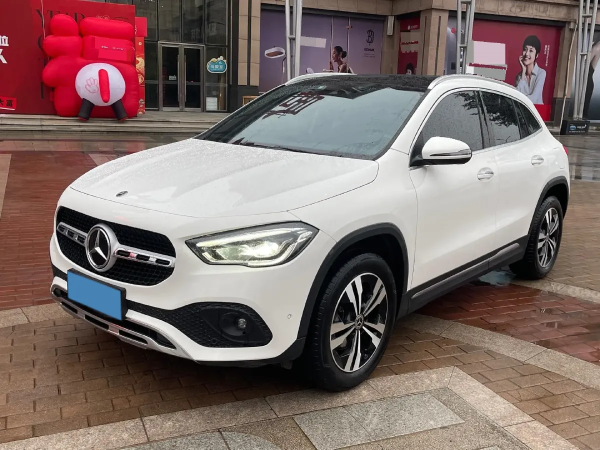 2022 Mercedes-Benz GLA Class 1.3T 163HP L4 7DCT,autocango,china used car exporter,china ev exporter,chinese used car exporter,chinese used ev exporter