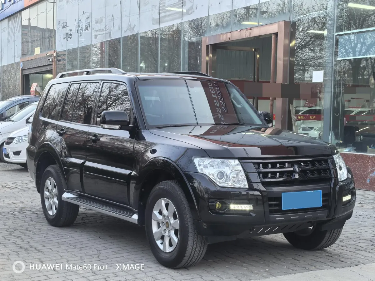2019 Mitsubishi Pajero 3.0L 174HP V6 5AT,autocango,china used car exporter,china ev exporter,chinese used car exporter,chinese used ev exporter