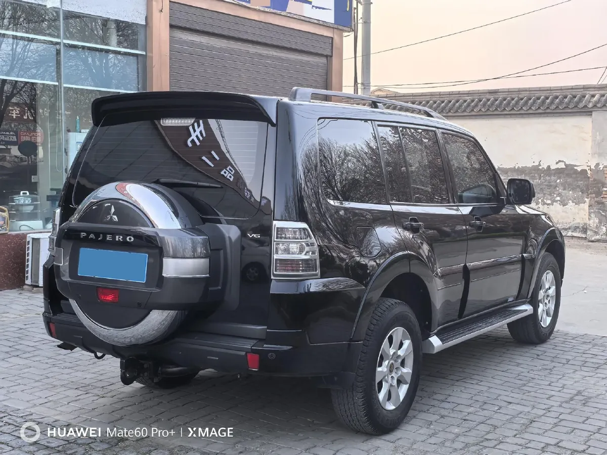 2019 Mitsubishi Pajero 3.0L 174HP V6 5AT,autocango,china used car exporter,china ev exporter,chinese used car exporter,chinese used ev exporter