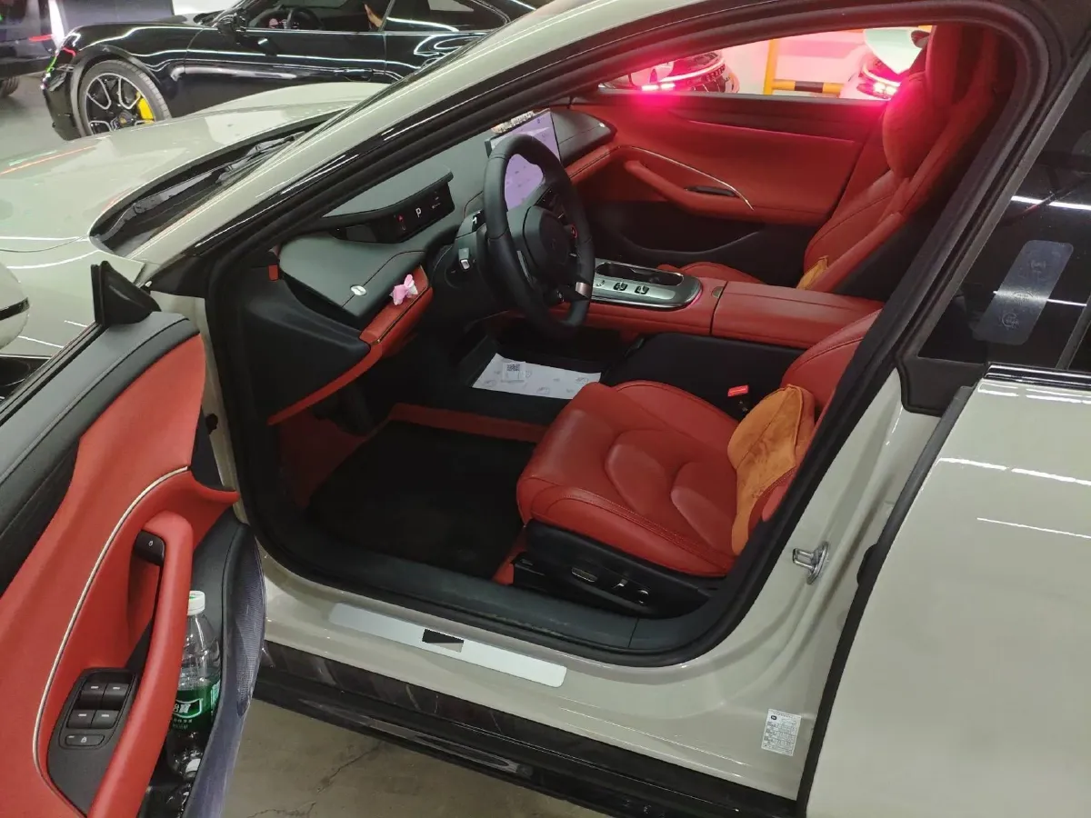 2024 MI SU7 BEV 94.3KWH,autocango,china used car exporter,china ev exporter,chinese used car exporter,chinese used ev exporter