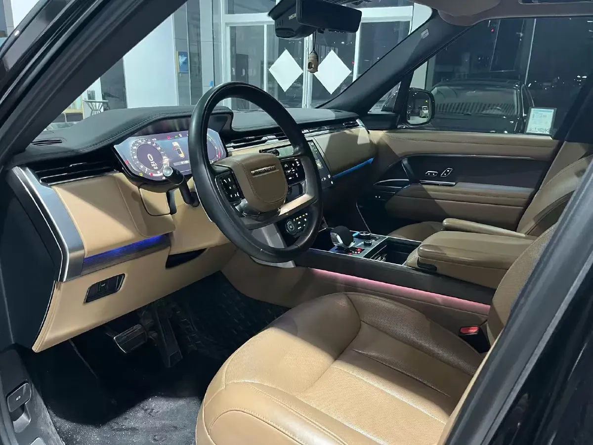 2023 Land Rover Range Rover 3.0T 400HP L6 8AT,autocango,china used car exporter,china ev exporter,chinese used car exporter,chinese used ev exporter