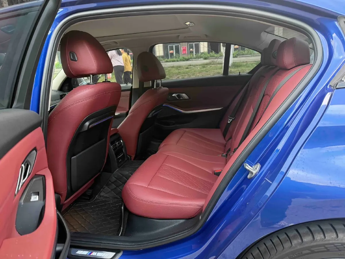 2022 BMW 3 Series 2.0T 184HP L4 8AT,autocango,china used car exporter,china ev exporter,chinese used car exporter,chinese used ev exporter