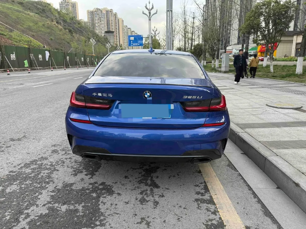 2022 BMW 3 Series 2.0T 184HP L4 8AT,autocango,china used car exporter,china ev exporter,chinese used car exporter,chinese used ev exporter