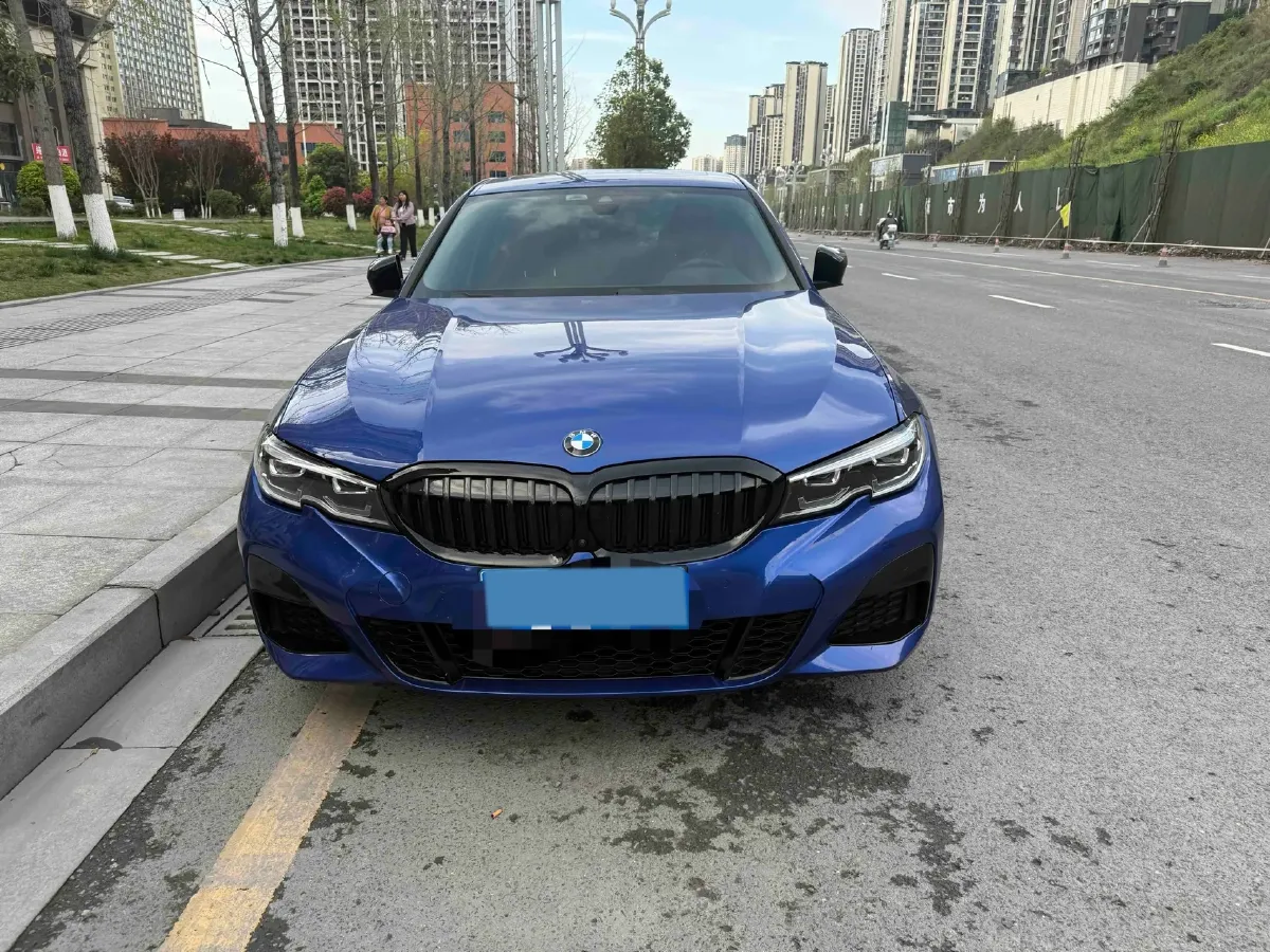 2022 BMW 3 Series 2.0T 184HP L4 8AT,autocango,china used car exporter,china ev exporter,chinese used car exporter,chinese used ev exporter