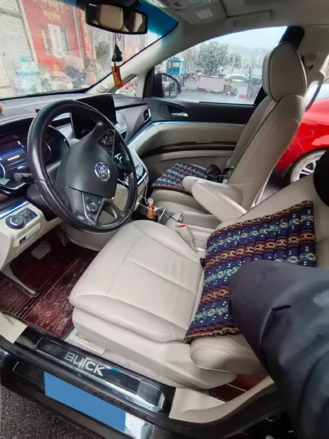 2021 Buick GL8 2.0T 237HP L4 9AT,autocango,china used car exporter,china ev exporter,chinese used car exporter,chinese used ev exporter