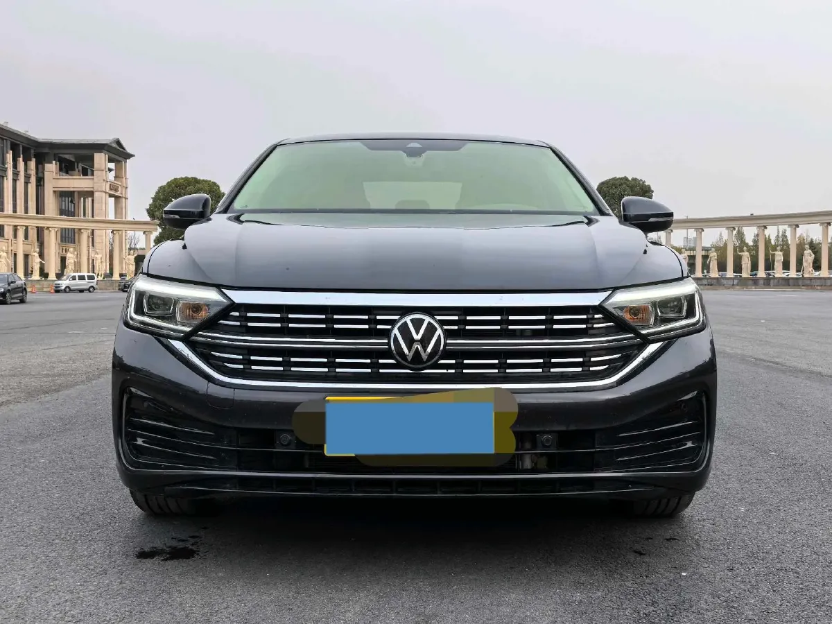 2023 Volkswagen Sagitar 1.5T 160HP L4 7DCT,autocango,china used car exporter,china ev exporter,chinese used car exporter,chinese used ev exporter
