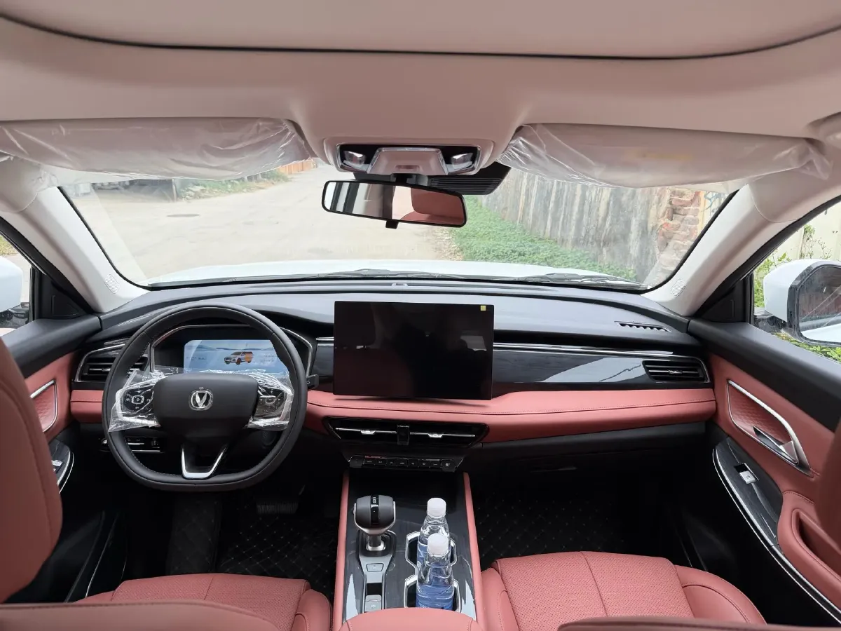 2026 ChangAn CS75 1.5T 192HP L4 7DCT,autocango,china used car exporter,china ev exporter,chinese used car exporter,chinese used ev exporter