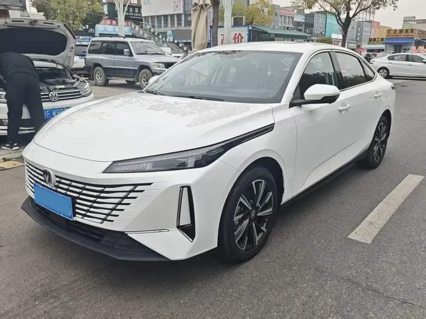 2025 ChangAn Eado 1.5T 192HP L4 7DCT,autocango,china used car exporter,china ev exporter,chinese used car exporter,chinese used ev exporter