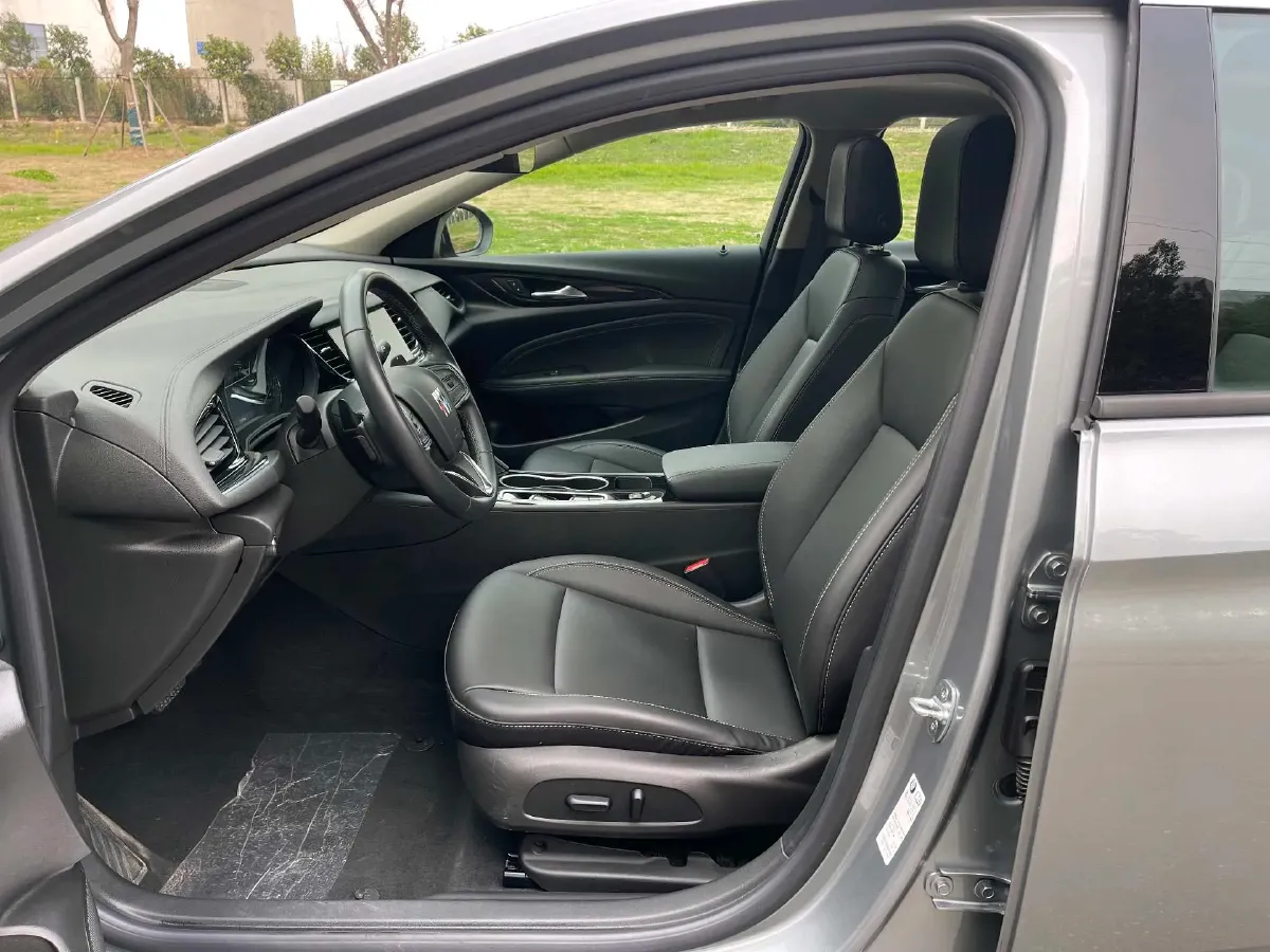 2024 Buick Regal 1.5T 169HP L4 9AT,autocango,china used car exporter,china ev exporter,chinese used car exporter,chinese used ev exporter
