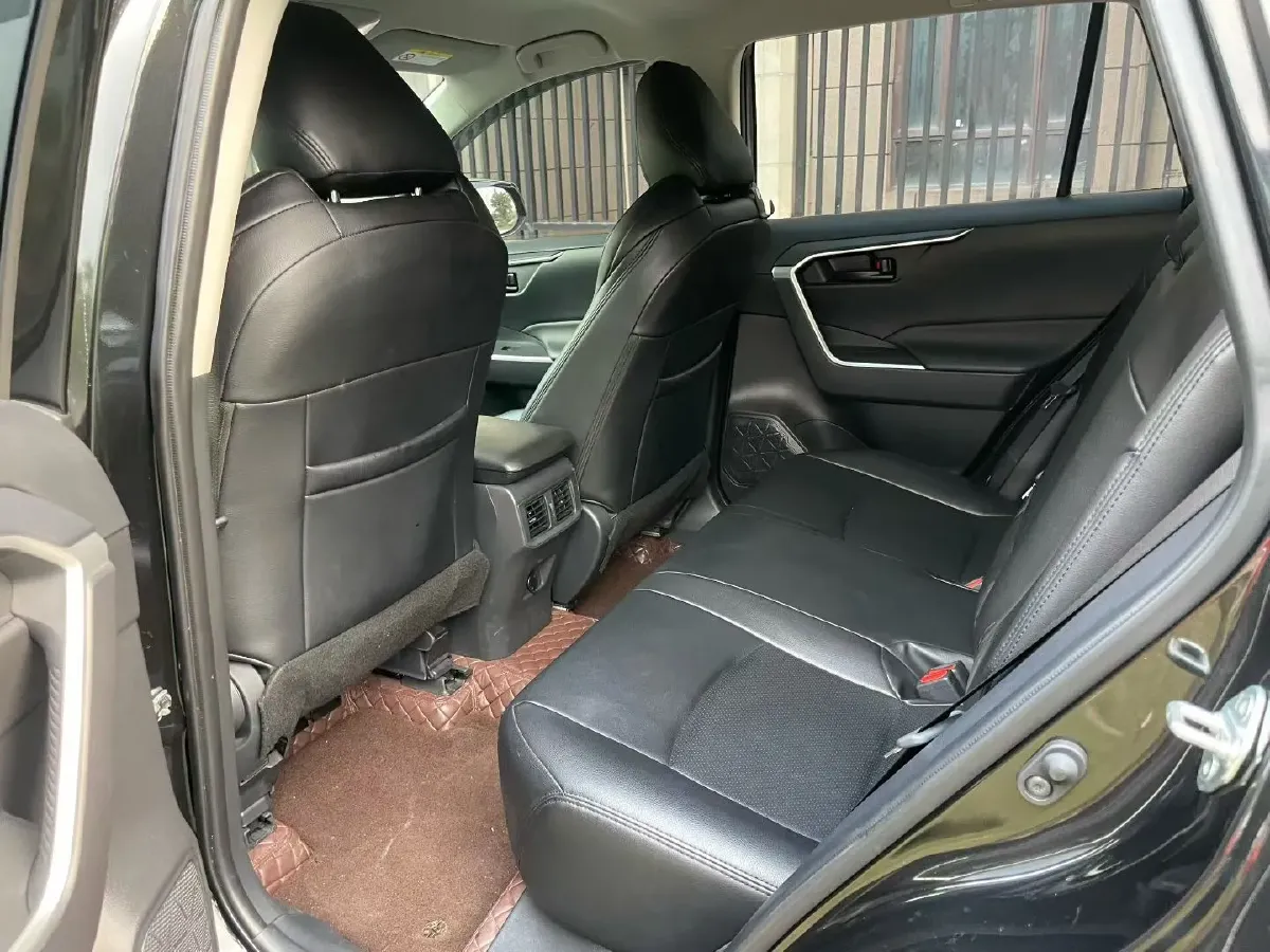 2023 Toyota Wildlander 2.0L 171HP L4 CVT,autocango,china used car exporter,china ev exporter,chinese used car exporter,chinese used ev exporter