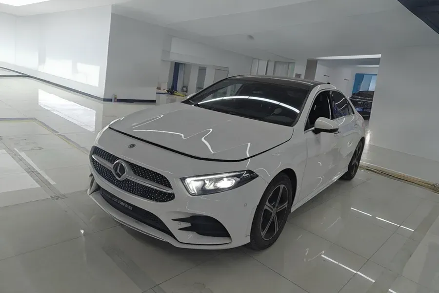 2022 Mercedes-Benz A Class 1.3T 163HP L4 7DCT,autocango,china used car exporter,china ev exporter,chinese used car exporter,chinese used ev exporter