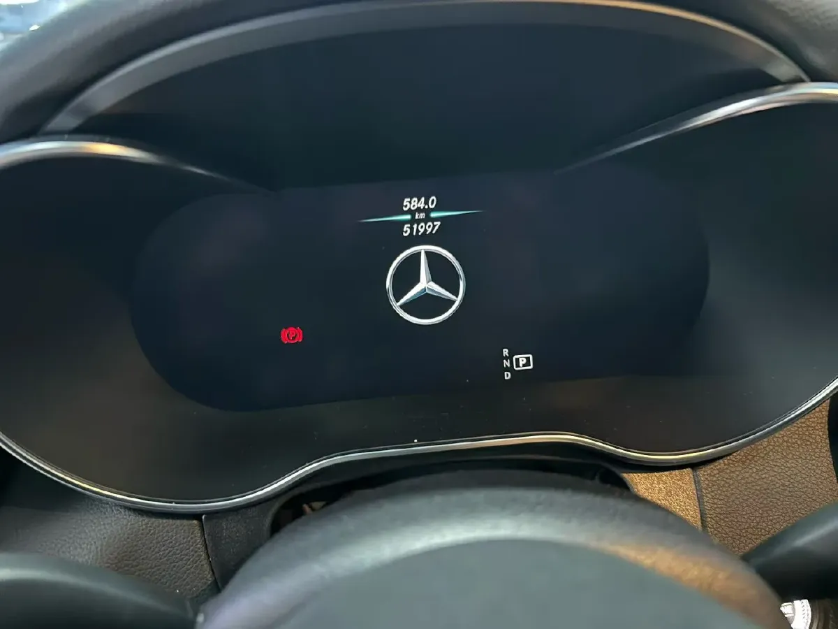 2021 Mercedes-Benz C Class 1.5T 184HP L4 9AT,autocango,china used car exporter,china ev exporter,chinese used car exporter,chinese used ev exporter