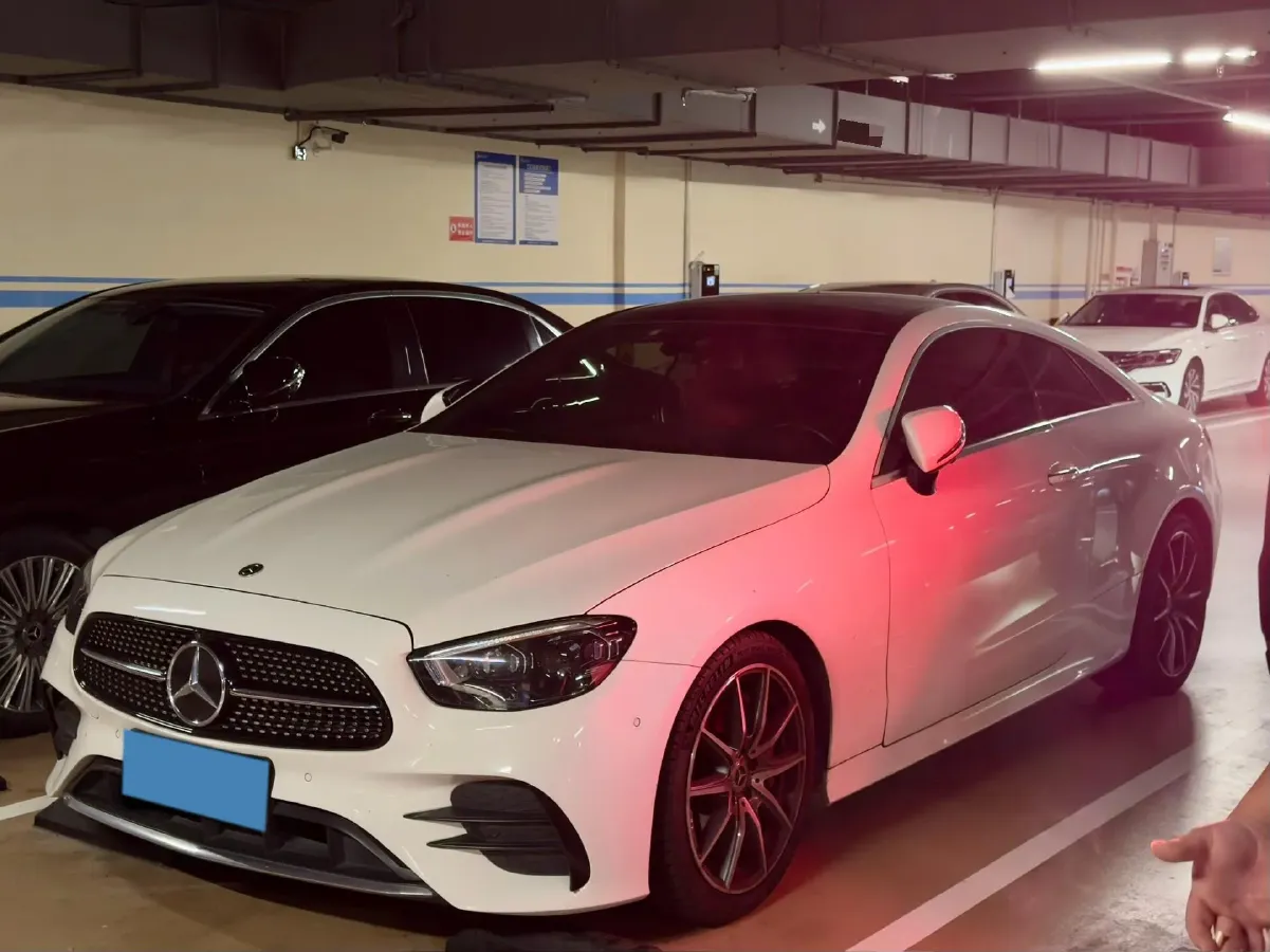 2021 Mercedes-Benz E Class 2.0T 258HP L4 9AT,autocango,china used car exporter,china ev exporter,chinese used car exporter,chinese used ev exporter