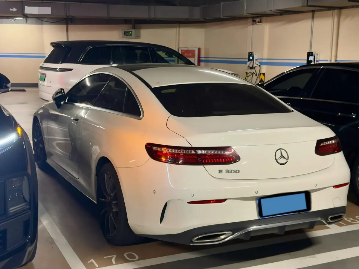 2021 Mercedes-Benz E Class 2.0T 258HP L4 9AT,autocango,china used car exporter,china ev exporter,chinese used car exporter,chinese used ev exporter
