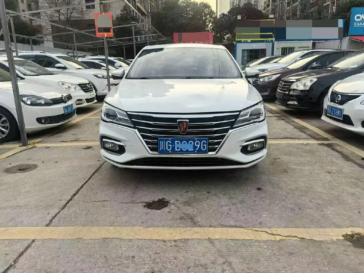 2020 Roewe i5 1.5L 120HP L4 CVT,autocango,china used car exporter,china ev exporter,chinese used car exporter,chinese used ev exporter