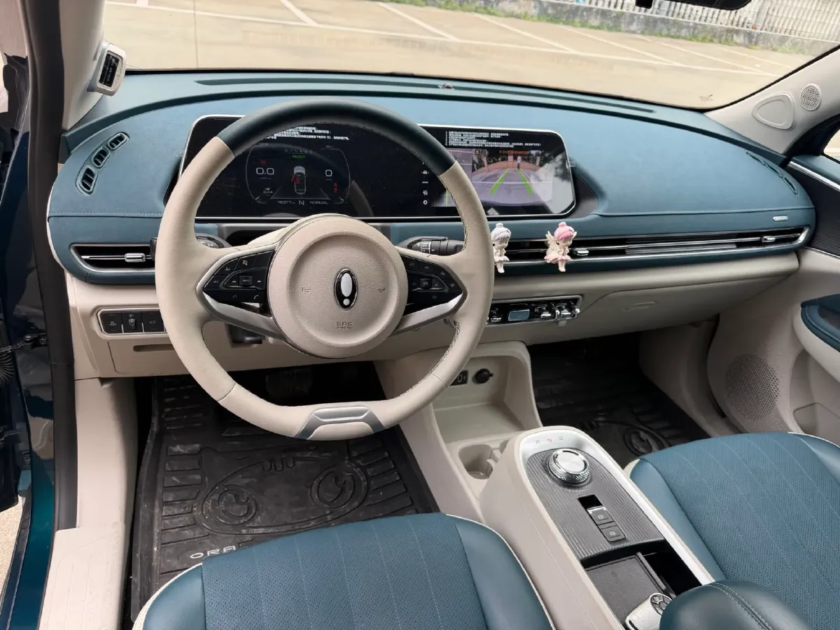 2022 ChangAn CS75 Plus 1.5T 178HP L4 6AT,autocango,china used car exporter,china ev exporter,chinese used car exporter,chinese used ev exporter