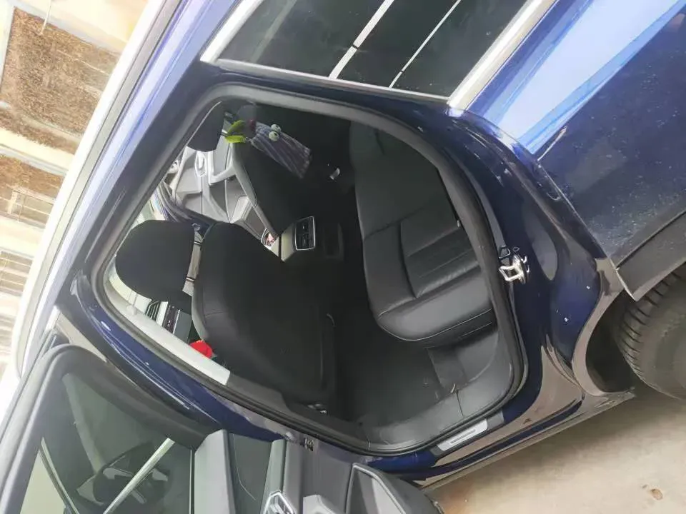 2019 Audi e-tron 2AT BEV 95KWH,autocango,china used car exporter,china ev exporter,chinese used car exporter,chinese used ev exporter