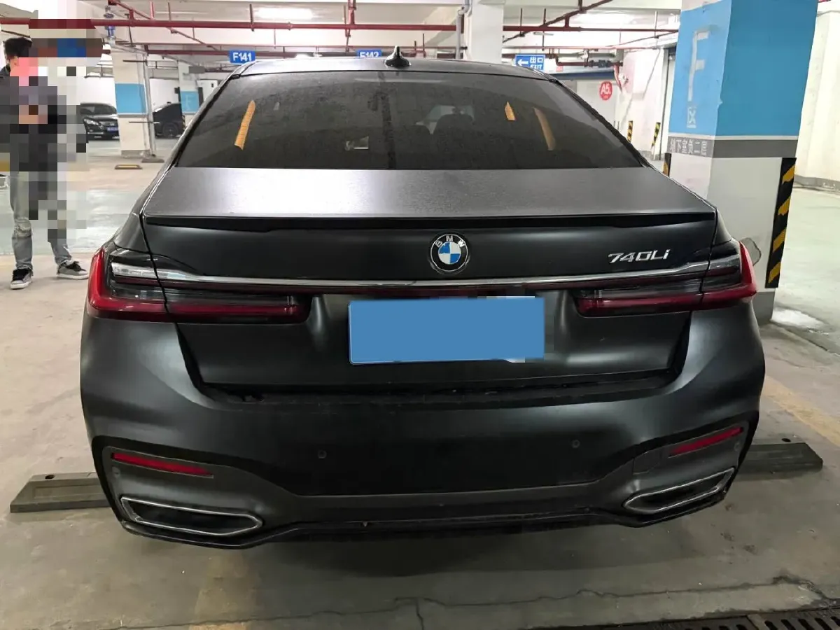 2021 BMW 7 Series 3.0T 340HP L6 8AT,autocango,china used car exporter,china ev exporter,chinese used car exporter,chinese used ev exporter