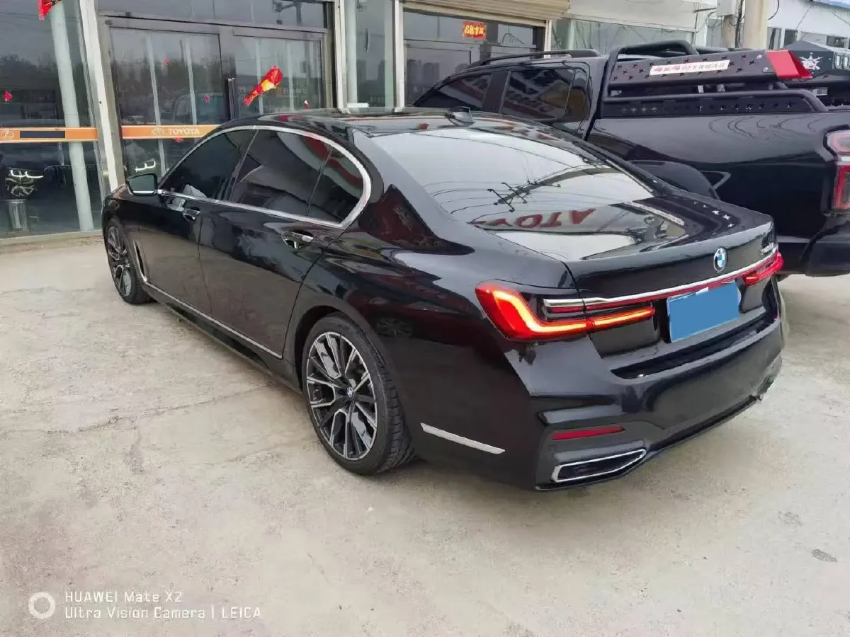 2022 BMW 7 Series 3.0T 340HP L6 8AT,autocango,china used car exporter,china ev exporter,chinese used car exporter,chinese used ev exporter