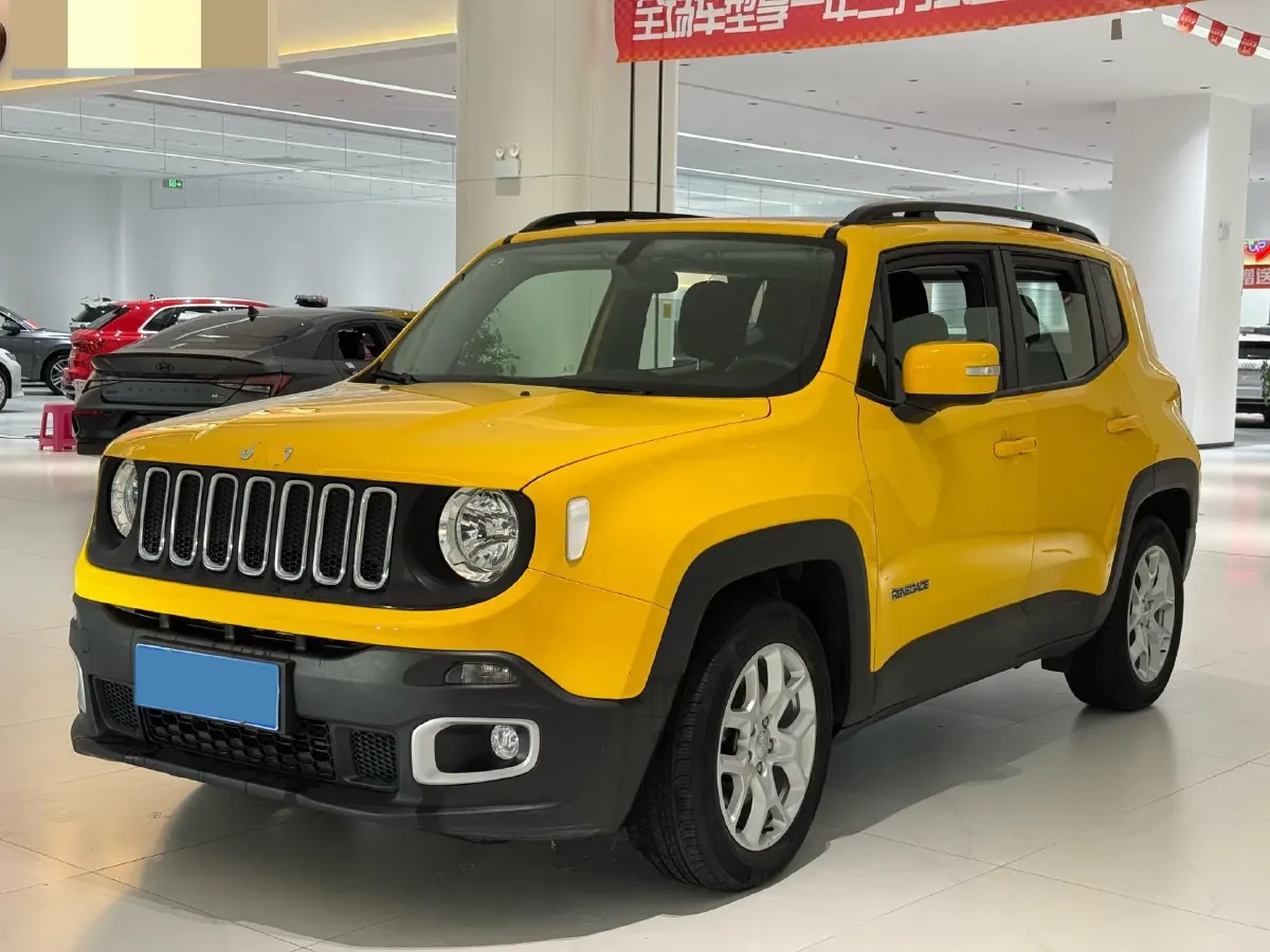 2017 Jeep Renegade 1.4T 150HP L4 7DCT,autocango,china used car exporter,china ev exporter,chinese used car exporter,chinese used ev exporter