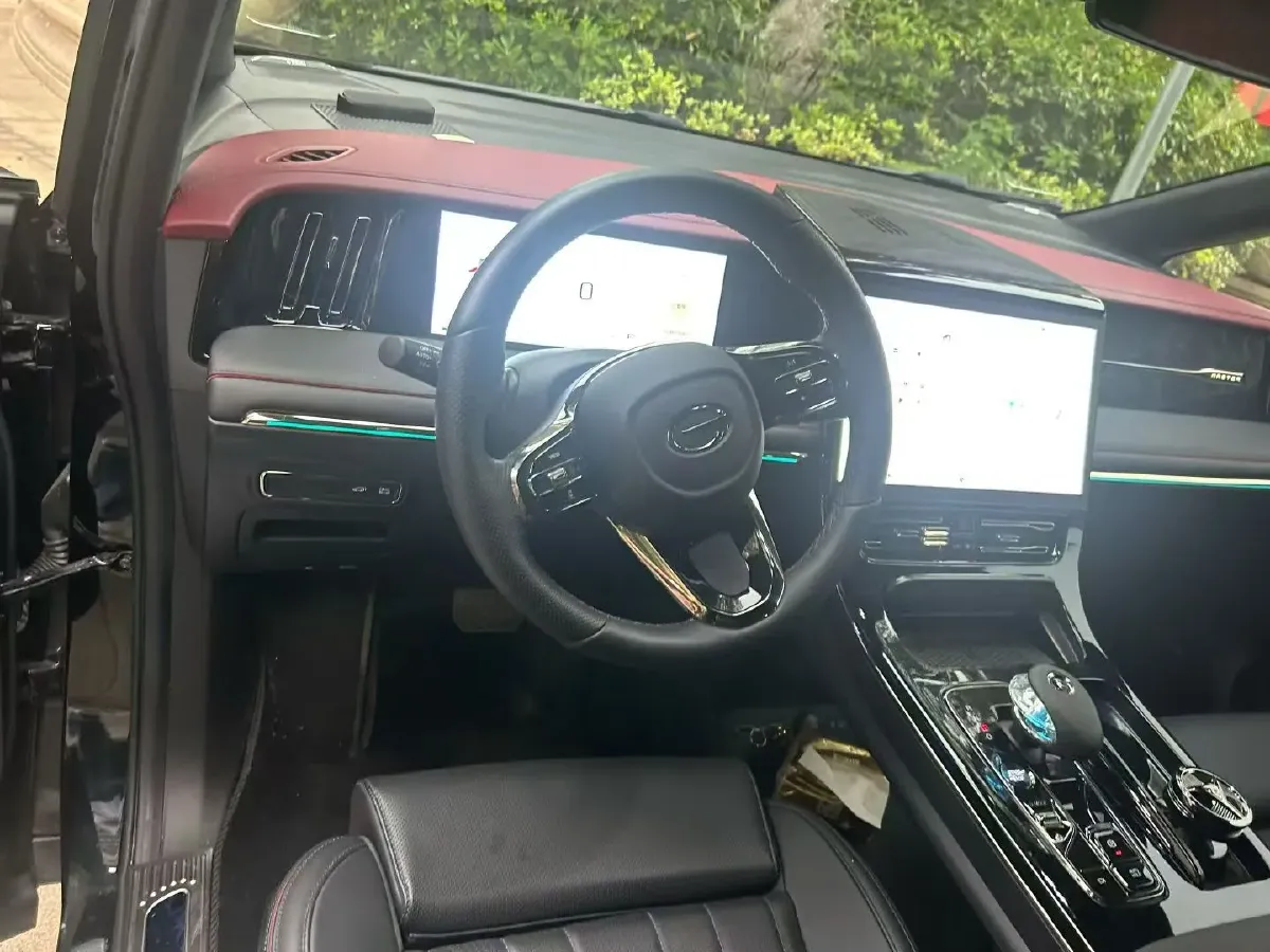 2024 GAC Trumpchi M8 2.0T 190HP L4 E-CVT Hybrid,autocango,china used car exporter,china ev exporter,chinese used car exporter,chinese used ev exporter