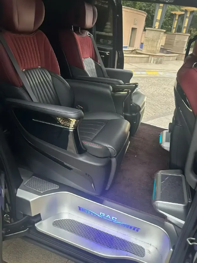 2024 GAC Trumpchi M8 2.0T 190HP L4 E-CVT Hybrid,autocango,china used car exporter,china ev exporter,chinese used car exporter,chinese used ev exporter