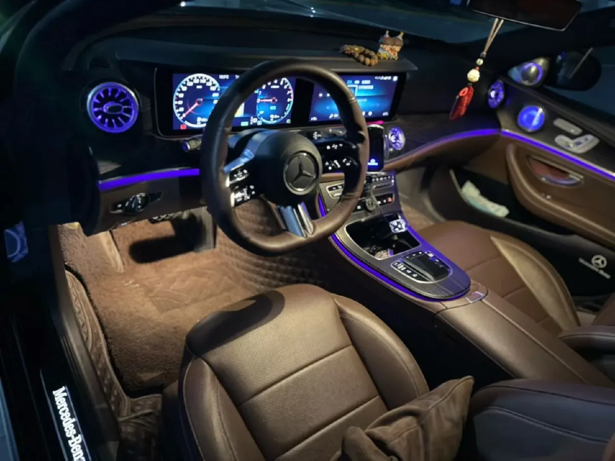 2021 Mercedes-Benz E Class 2.0T 211HP L4 9AT PHEV 25.4KWH,autocango,china used car exporter,china ev exporter,chinese used car exporter,chinese used ev exporter