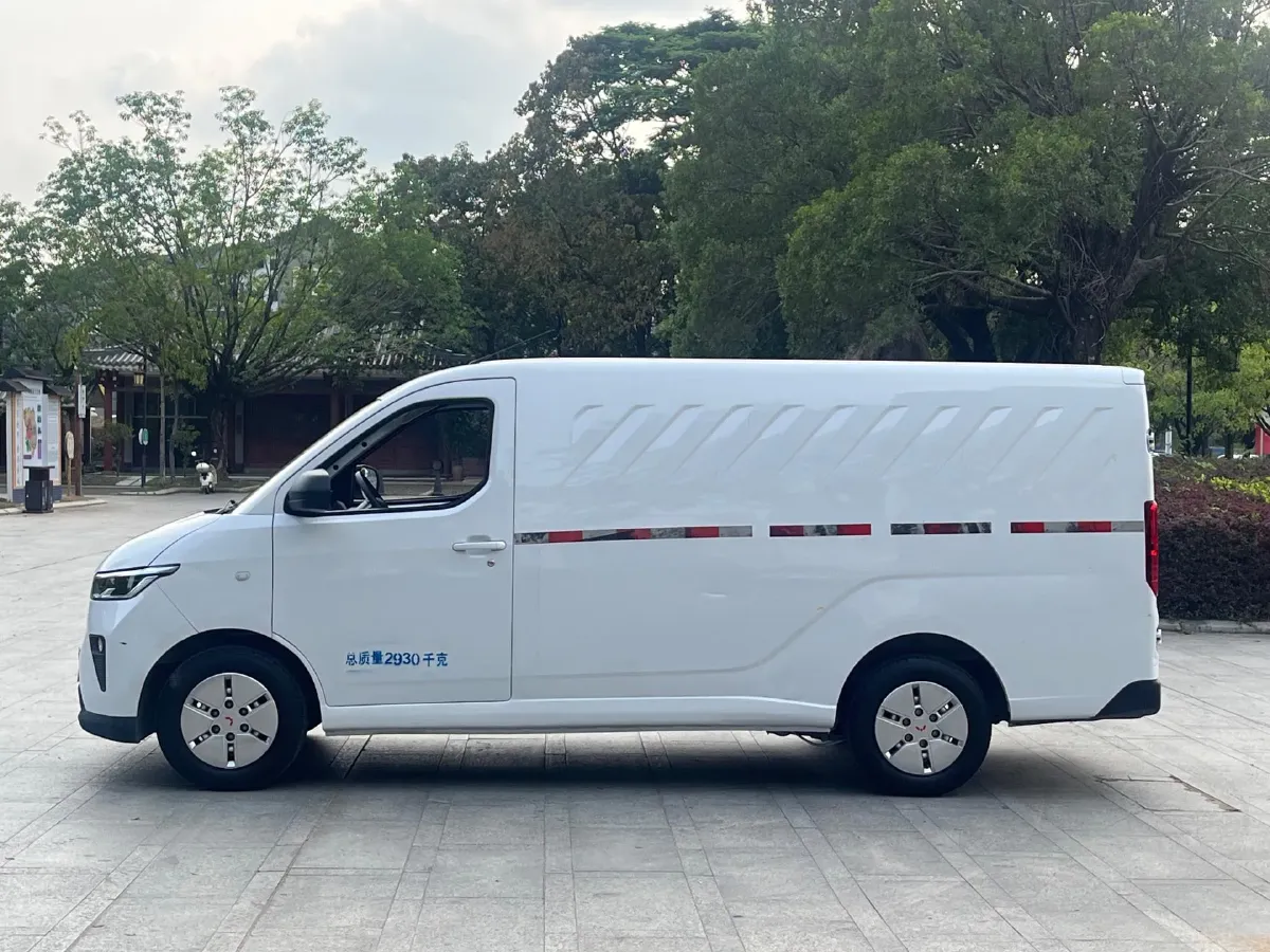 2024 WuLing YangGuang BEV 41.9KWH,autocango,china used car exporter,china ev exporter,chinese used car exporter,chinese used ev exporter