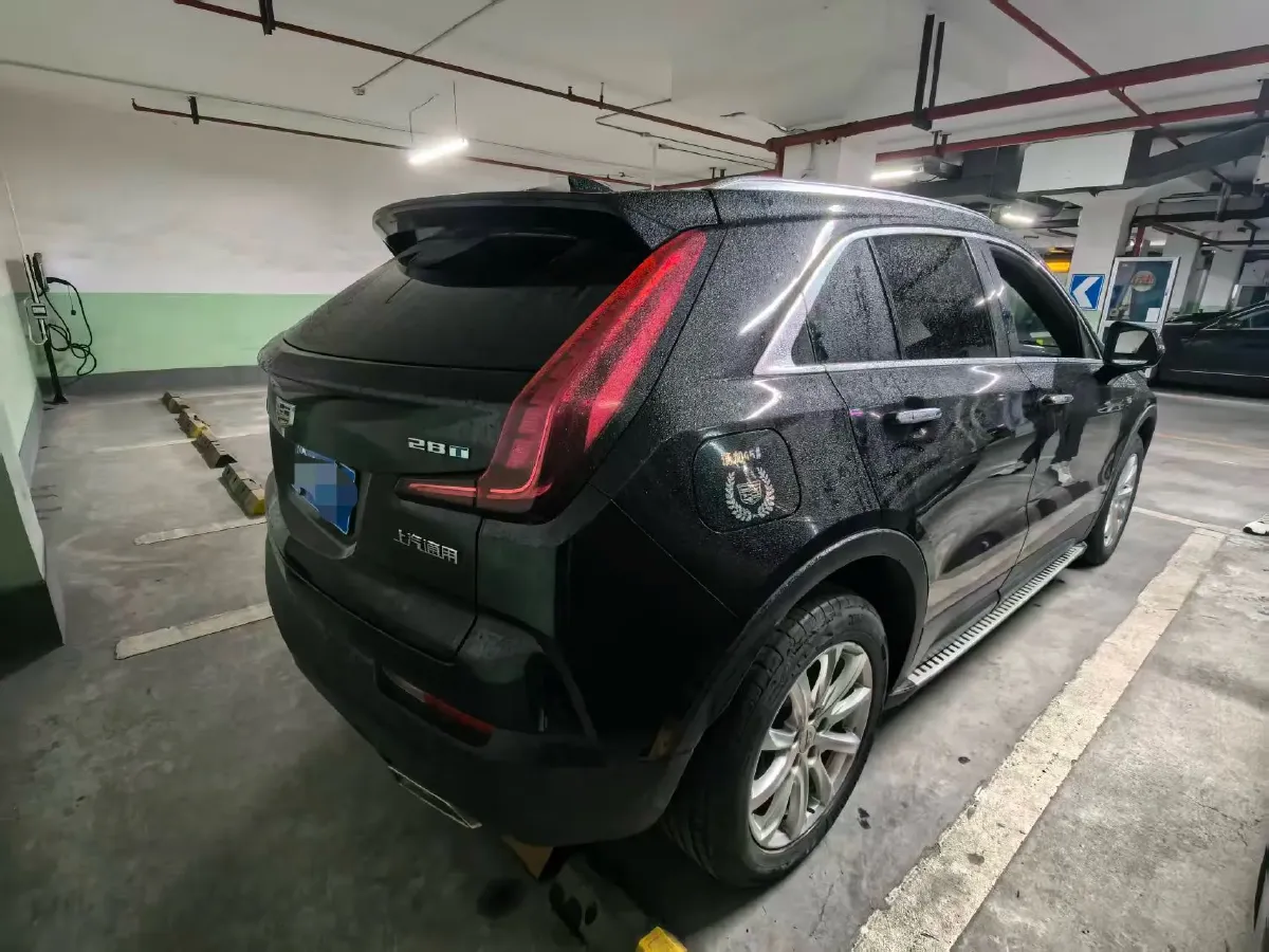 2022 Cadillac XT4 2.0T 237HP L4 9AT,autocango,china used car exporter,china ev exporter,chinese used car exporter,chinese used ev exporter
