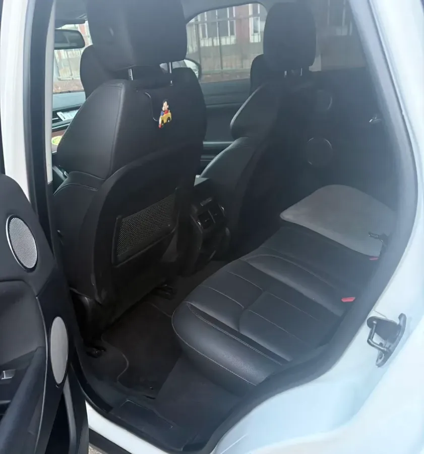 2018 Land Rover Range Rover Evoque 2.0T 241HP L4 9AT,autocango,china used car exporter,china ev exporter,chinese used car exporter,chinese used ev exporter