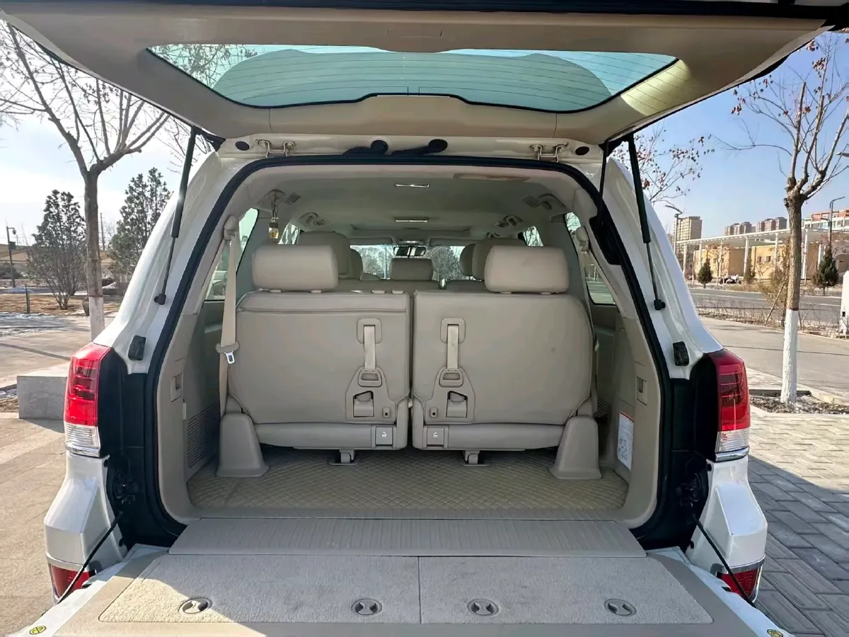 2019 Chevrolet Trax 1.0T 125HP L3 6AT,autocango,china used car exporter,china ev exporter,chinese used car exporter,chinese used ev exporter