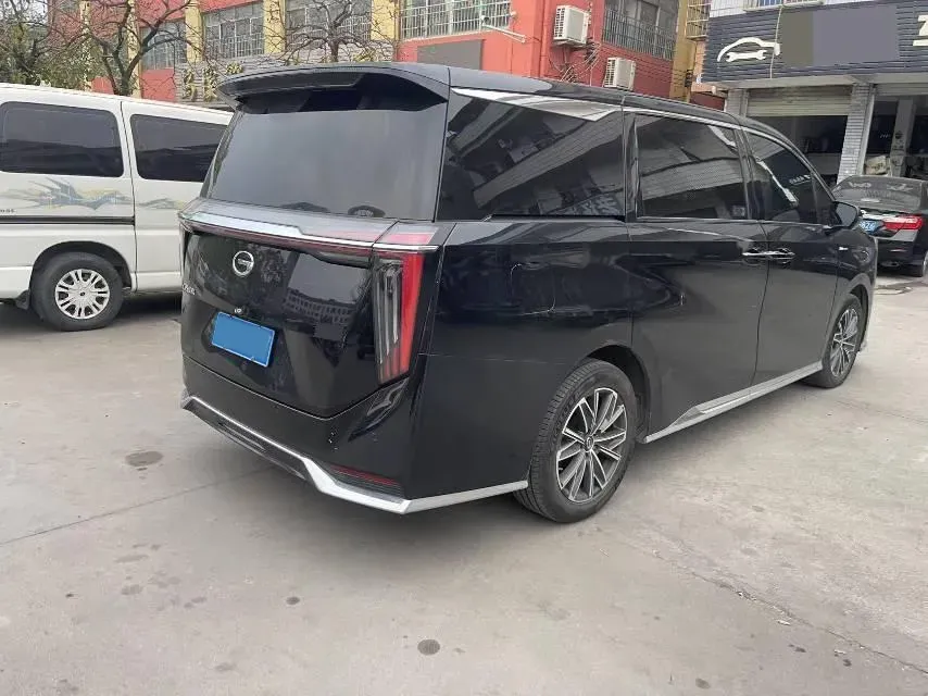 2023 GAC Trumpchi M8 2.0T 252HP L4 8AT,autocango,china used car exporter,china ev exporter,chinese used car exporter,chinese used ev exporter