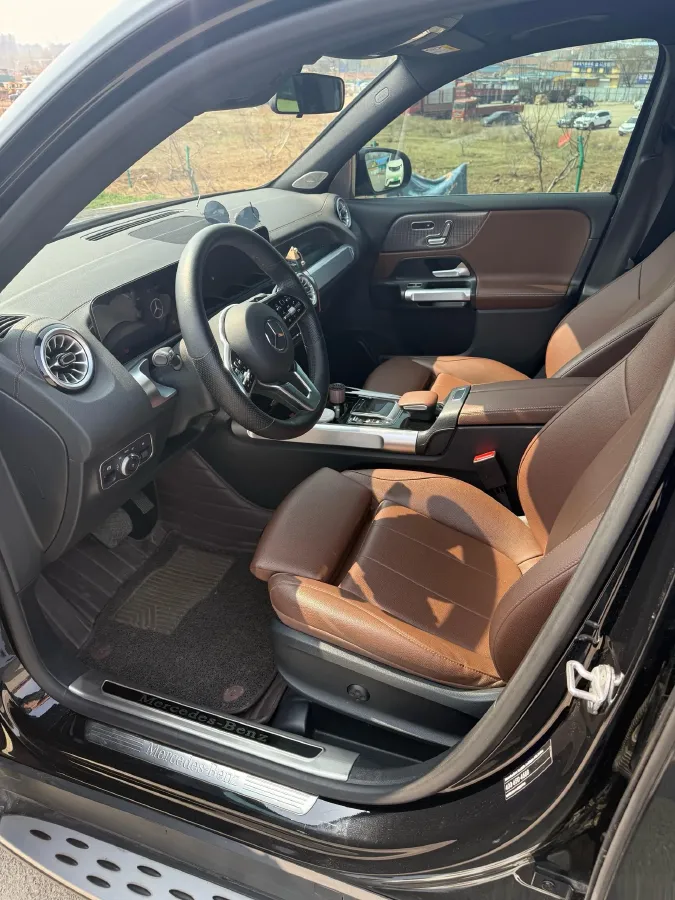 2023 Mercedes-Benz GLB Class 2.0T 190HP L4 8DCT,autocango,china used car exporter,china ev exporter,chinese used car exporter,chinese used ev exporter