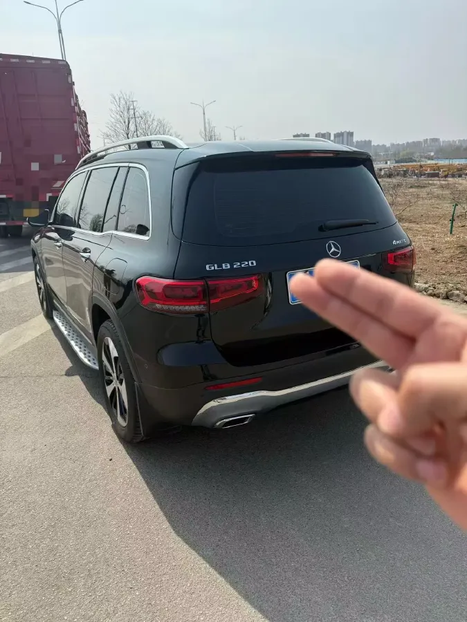2023 Mercedes-Benz GLB Class 2.0T 190HP L4 8DCT,autocango,china used car exporter,china ev exporter,chinese used car exporter,chinese used ev exporter